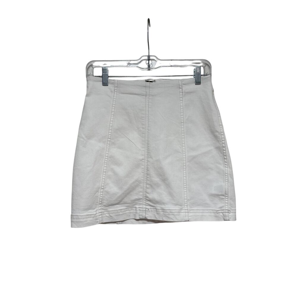 Free People White Denim Mini Skirt Size 6 - Picture 3 of 9